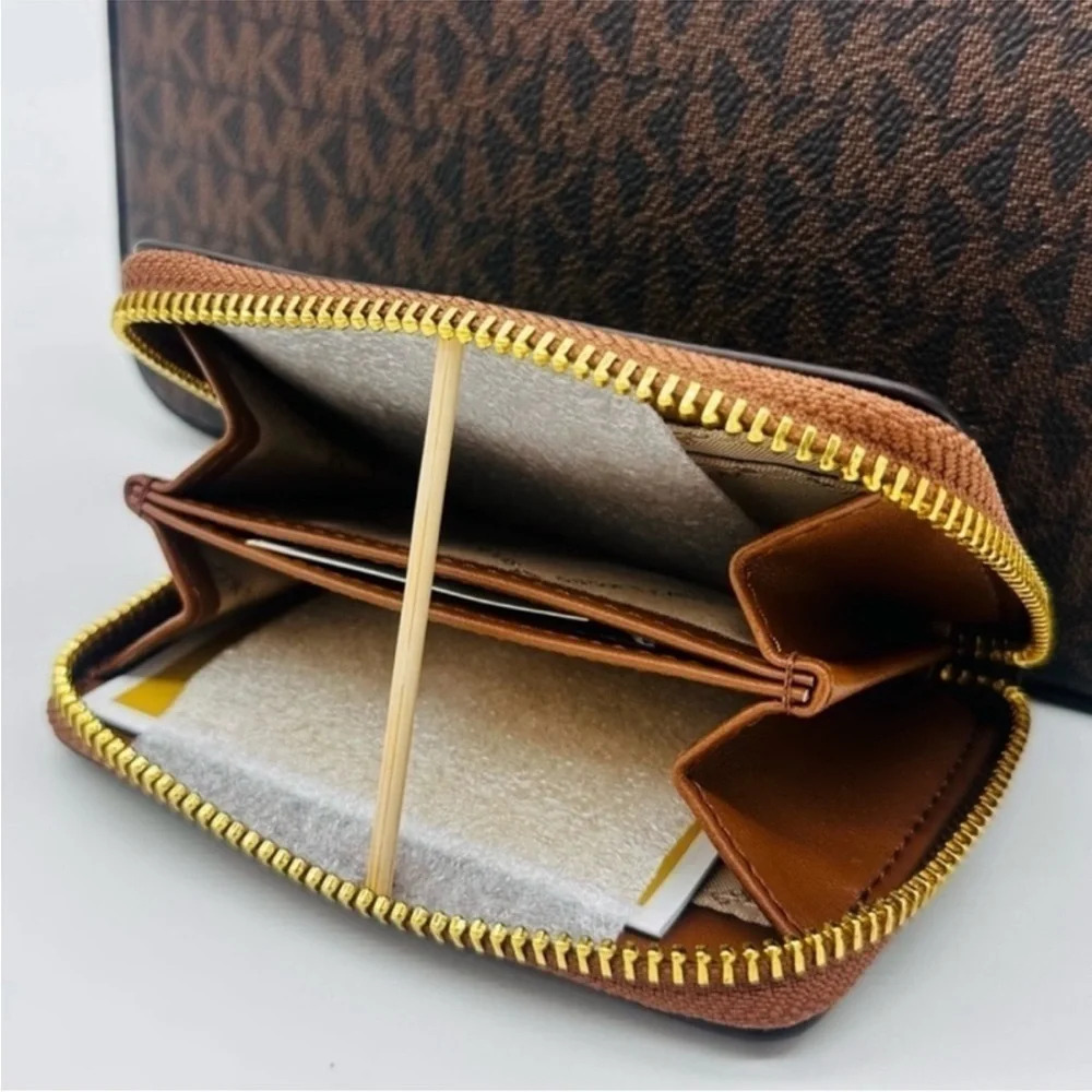 Michael Kors Large EW Crossbody Bag & Jet Set Travel ZA Card Case Wallet Brown - Picture 5 of 11